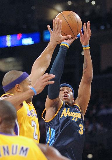 尔塔在面对 尔塔在面对