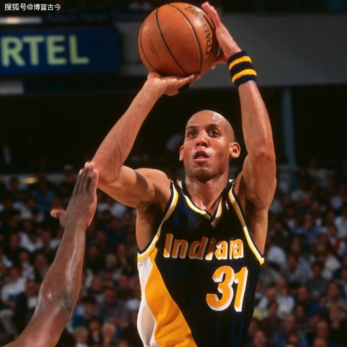 组合在纸面 组合在纸面