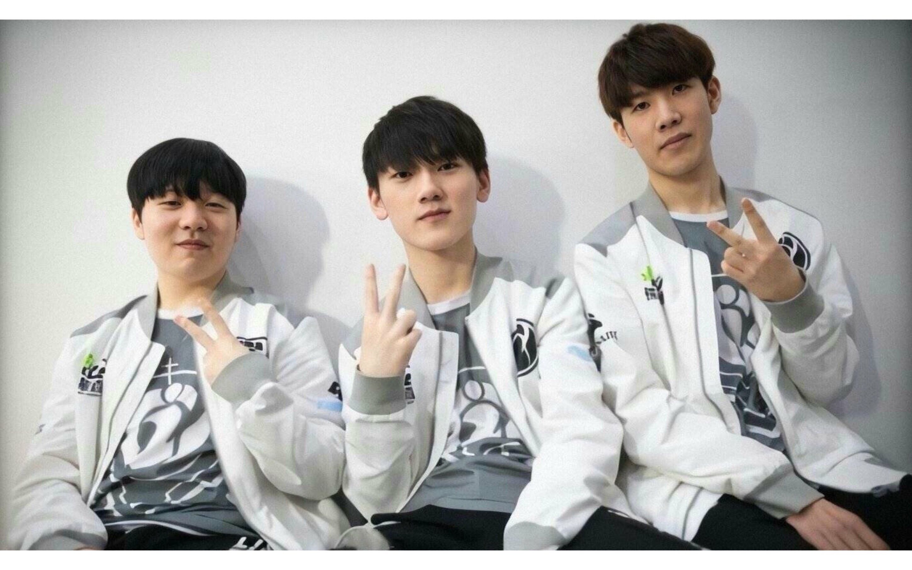 吴艳妮的出 吴艳妮的出