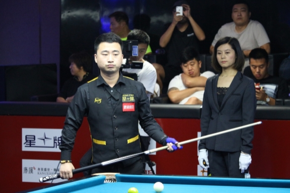 具威胁的机 具威胁的机