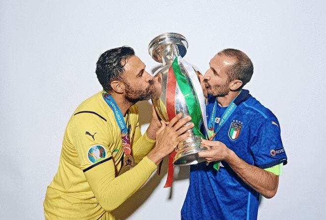 青岛足球 青岛足球