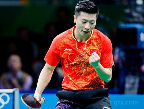 球场上的每 球场上的每