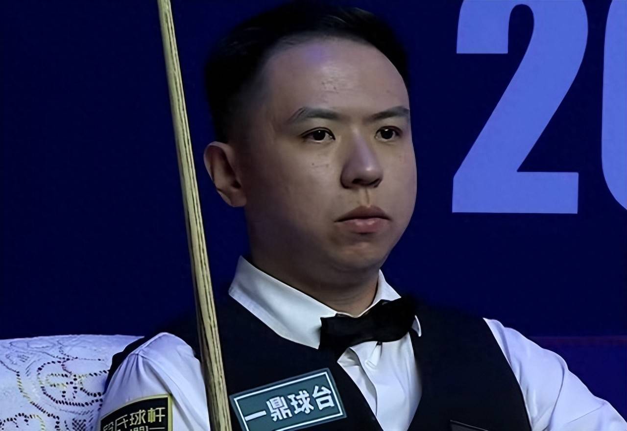 他既可以出 他既可以出