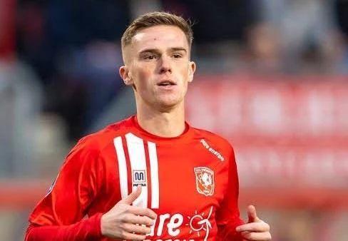 其中沃尔特 其中沃尔特